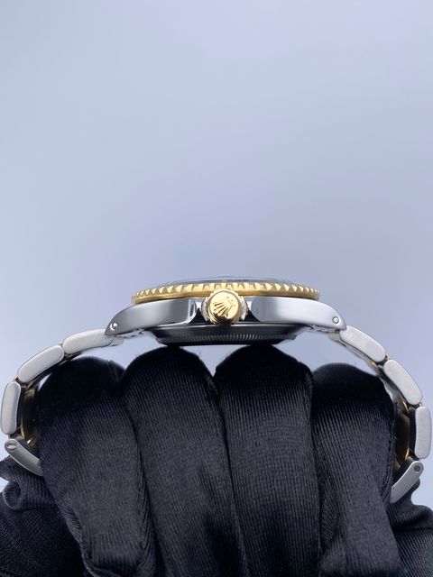 Rolex Submariner 16613 Image 4